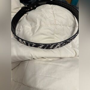 Woman’s black leather belt with zebra design L 38/40